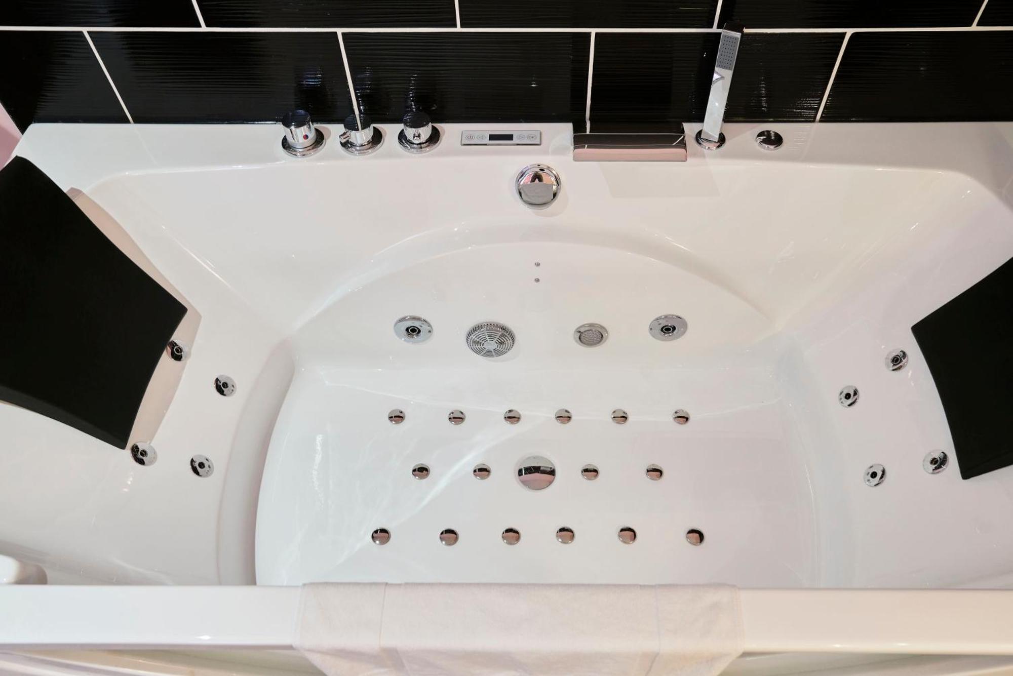 Ng Prestige L Lille L Tourcoing - Bouvines - Balneo & Cuisine 아파트 외부 사진
